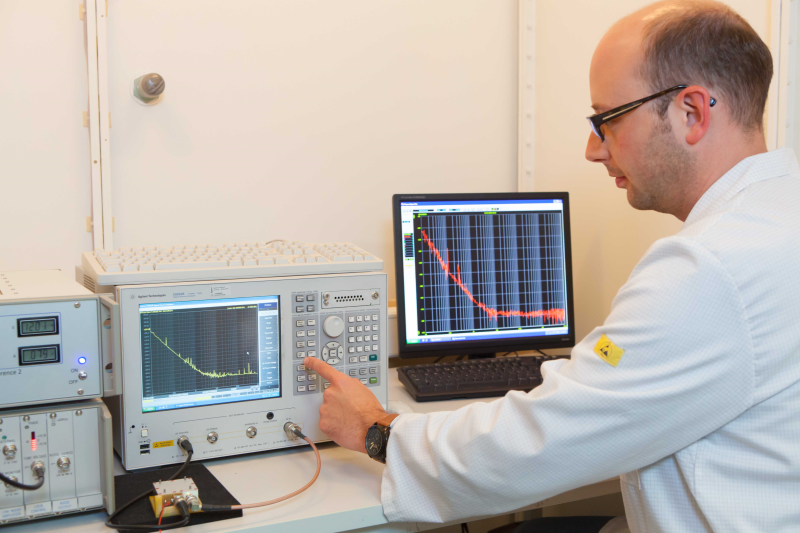 Phase Noise Test E5052B